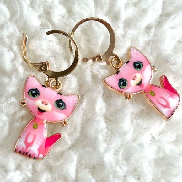 3/$15 Yellow Gold Pink Happy Kitty Cat Dangle Earrings - Picture 3 of 4